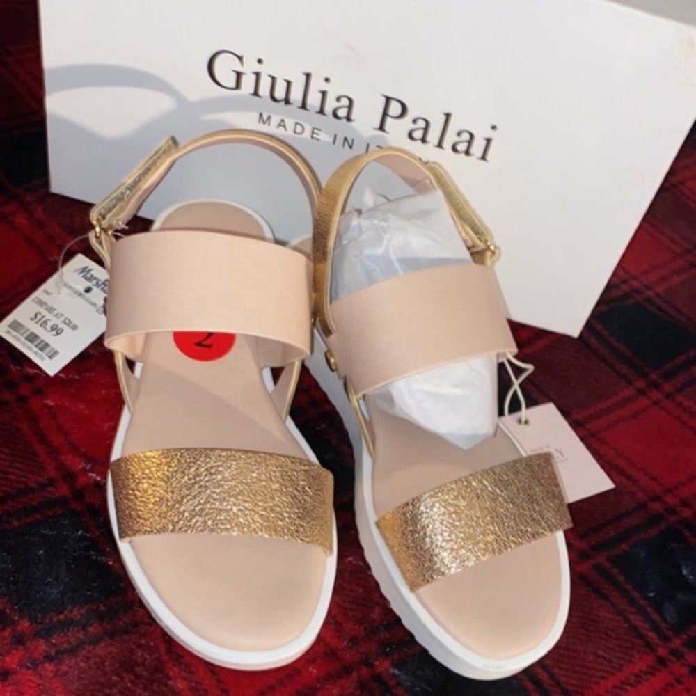 Girls Rose Gold New With Tag Trendy Size 2 Sandal